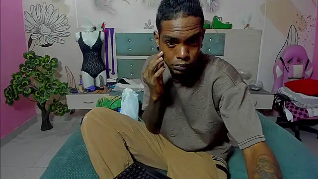 bigblackhotx1 online show from 5, 2, 2026