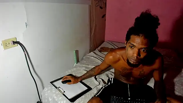 bigblackhotx1 online show from 25, 5, 2026