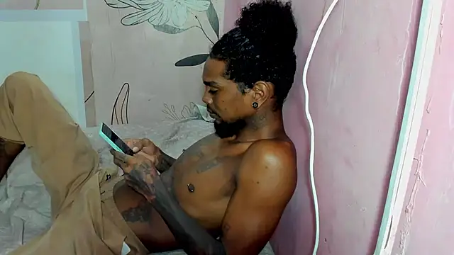 bigblackhotx1 online show from 22, 6, 2026