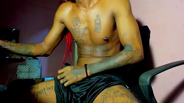 bigblackhotx1 online show from 9, 4, 2026