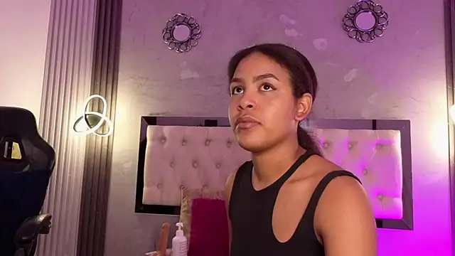 alexa andherson online show from 6, 10, 2025