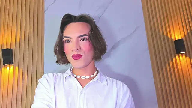 Snapshot of miss_Ari chatting on 12, 1, 2025 miss Ari online show from 12, 1, 2025