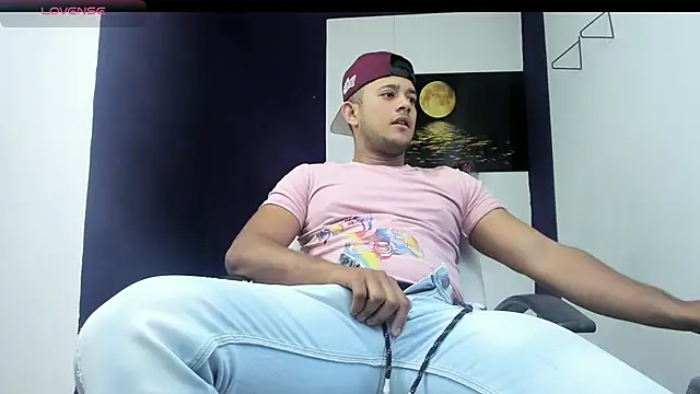 Marcos garcias online show from 2, 2, 2025