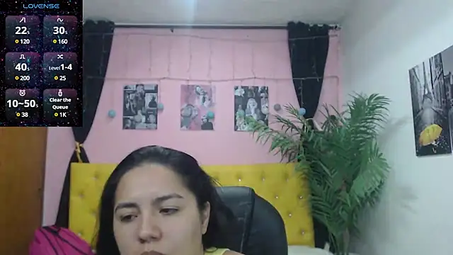 candiapole online show from 13, 3, 2025