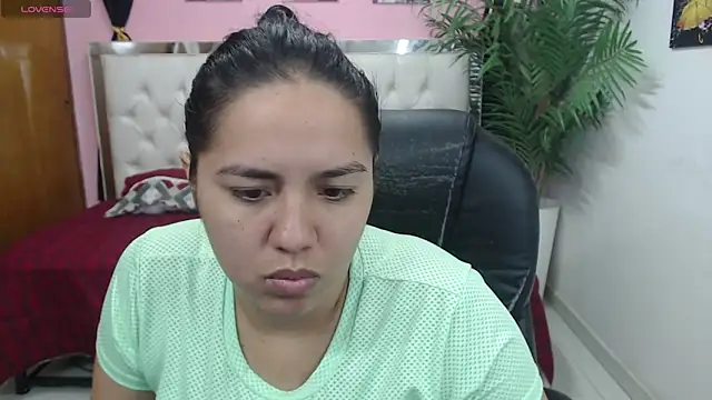 candiapole online show from 20, 3, 2025