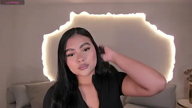 Snapshot of GabriellaLee chatting on 30, 6, 2026 GabriellaLee online show from 30, 6, 2026