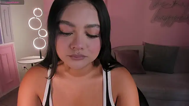 Snapshot of GabriellaLee chatting on 11, 6, 2026 GabriellaLee online show from 11, 6, 2026