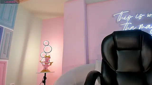 GabriellaLee online show from 9, 10, 2025