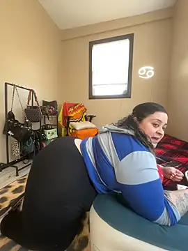 tillymarie34 online show from 9, 3, 2026