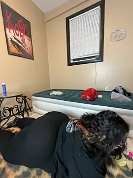 tillymarie34 online show from 22, 4, 2026