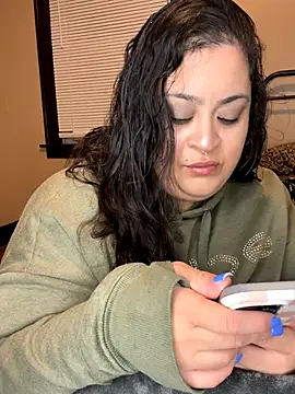 tillymarie34 online show from 9, 11, 2025