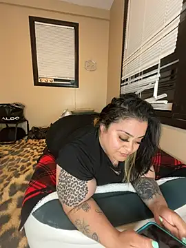 tillymarie34 online show from 16, 6, 2026