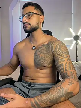 Snapshot of LiamGarcia1 chatting on 2, 6, 2026 LiamGarcia1 online show from 2, 6, 2026