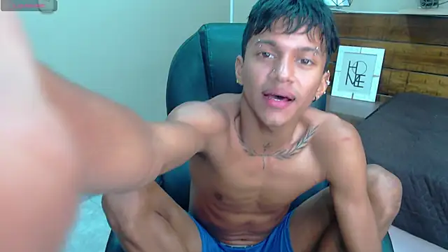 loistwink  online show from 15, 11, 2025