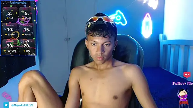 loistwink  online show from 24, 2, 2025