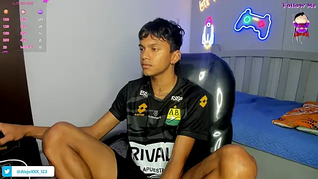 loistwink  online show from 25, 11, 2025