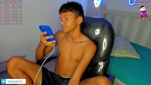 loistwink  online show from 11, 11, 2025