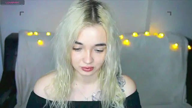 Ashley S online show from 16, 11, 2025