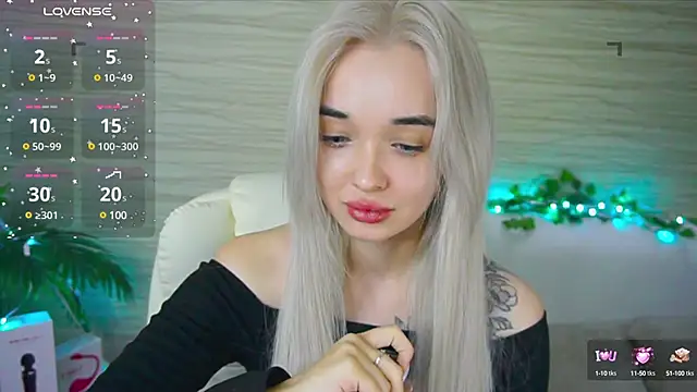 Snapshot of Ashley_S chatting on 17, 3, 2025 Ashley S online show from 17, 3, 2025