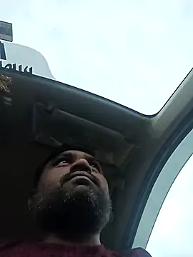 Snapshot of pintuS40 chatting on 27, 10, 2025 pintuS40 online show from 27, 10, 2025