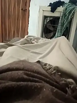 Snapshot of pintuS40 chatting on 12, 11, 2025 pintuS40 online show from 12, 11, 2025