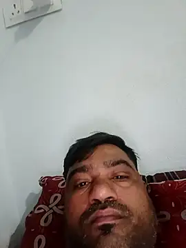 Snapshot of pintuS40 chatting on 23, 4, 2026 pintuS40 online show from 23, 4, 2026