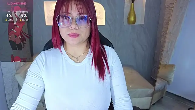 Snapshot of _Ambar72_b chatting on 7, 11, 2025 Ambar72 b online show from 7, 11, 2025