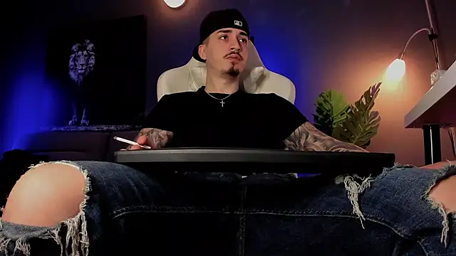 uptomatty online show from 21, 4, 2026