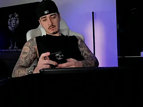 uptomatty online show from 3, 11, 2025