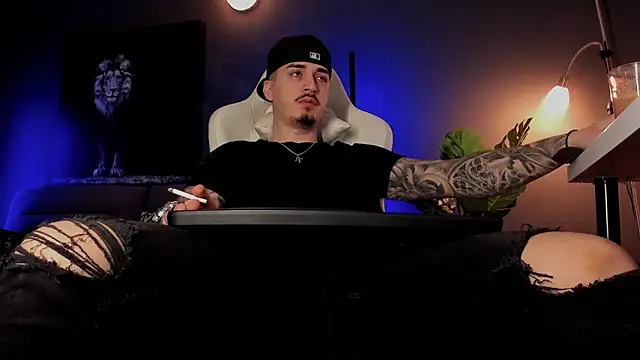 uptomatty online show from 2, 4, 2026