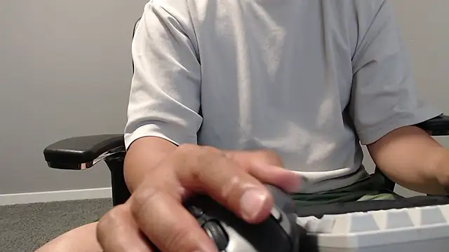 Snapshot of nimirole chatting on 29, 5, 2026 nimirole online show from 29, 5, 2026