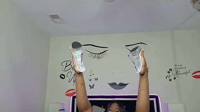 Snapshot of chocolatefantasyxxox chatting on 5, 2, 2025 chocolatefantasyxxox online show from 5, 2, 2025