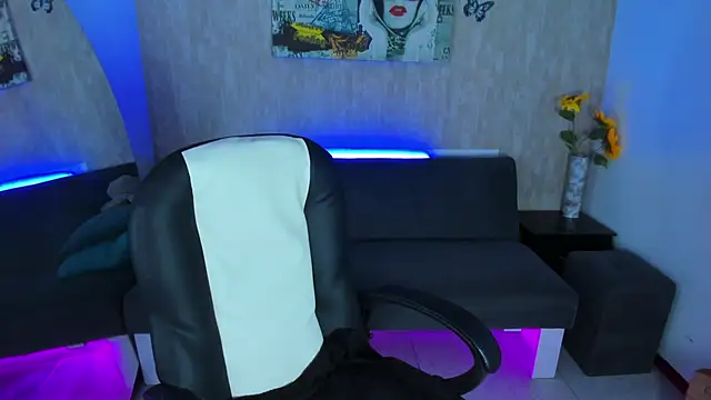 nova sex01 online show from 13, 3, 2026