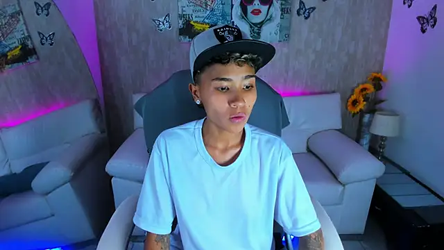 nova sex01 online show from 4, 12, 2025