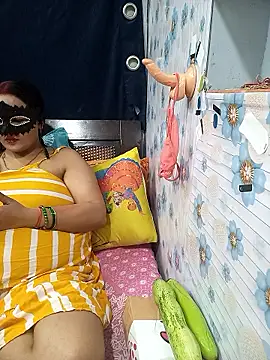 Snapshot of tina8th chatting on 24, 4, 2026 tina8th online show from 24, 4, 2026