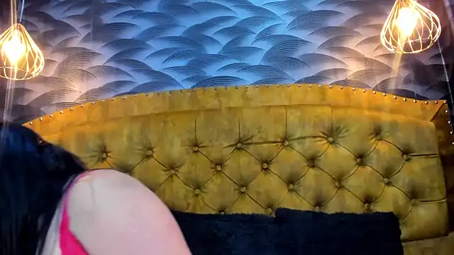 NahomiFireSex online show from 18, 4, 2026