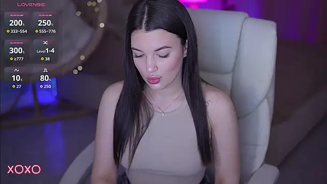 YourLolaBunny online show from 18, 4, 2026