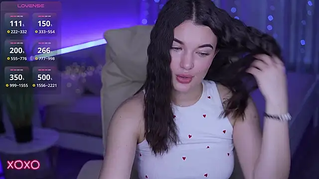 Snapshot of YourLolaBunny chatting on 22, 11, 2025 YourLolaBunny online show from 22, 11, 2025