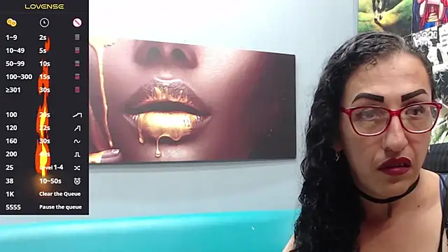 Snapshot of sabrina_dupont chatting on 25, 11, 2025 sabrina dupont online show from 25, 11, 2025