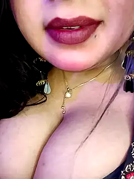 Suhanakhan00 online show from 8, 2, 2025