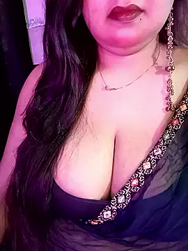 Suhanakhan00 online show from 24, 4, 2026