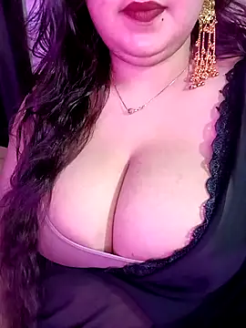 Snapshot of Suhanakhan00 chatting on 14, 5, 2026 Suhanakhan00 online show from 14, 5, 2026