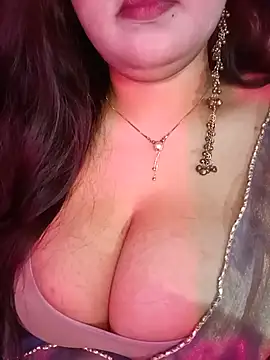 Snapshot of Suhanakhan00 chatting on 18, 7, 2026 Suhanakhan00 online show from 18, 7, 2026