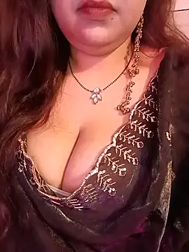 Snapshot of Suhanakhan00 chatting on 4, 8, 2026 Suhanakhan00 online show from 4, 8, 2026