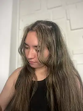 Sophie LS online show from 26, 2, 2025