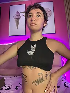 Sophie LS online show from 5, 12, 2025