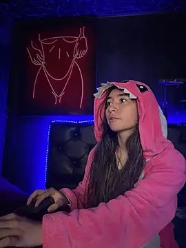 Sophie LS online show from 15, 4, 2026