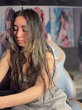 Sophie LS online show from 6, 6, 2026