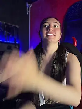 Sophie LS online show from 5, 6, 2026