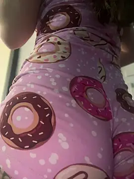 Sophie LS online show from 22, 2, 2025